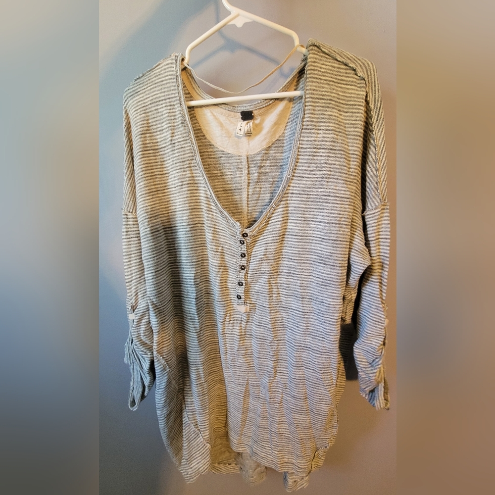 "Like New" We the Free long-sleeve knit tee